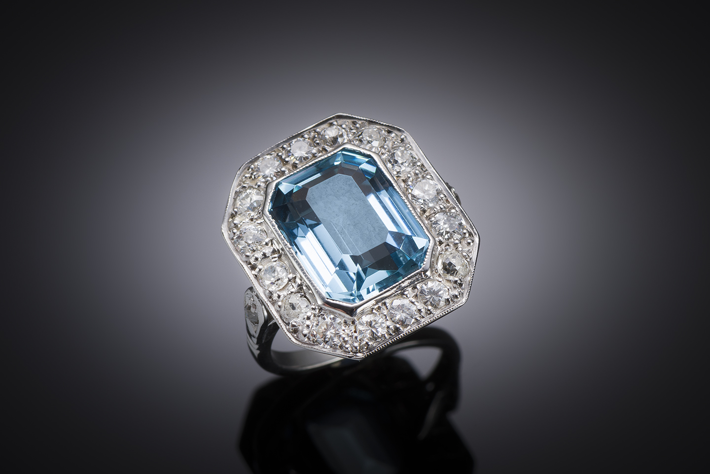 Bague Art Déco aigue-marine Santa Maria (5,5 carats, certificat laboratoire) diamants-1