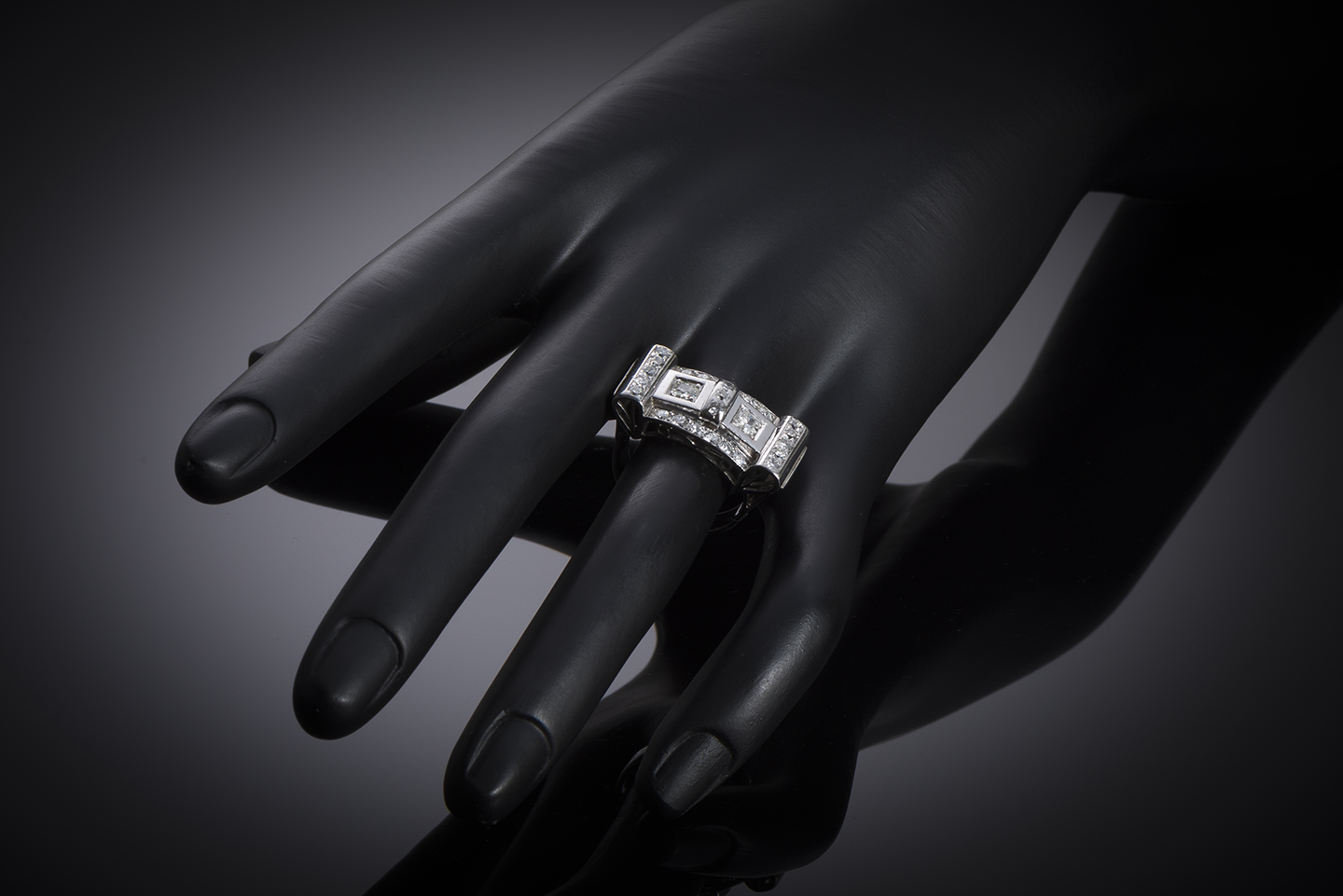 Bague moderniste vers 1935 diamants (1,70 carat) – Tête de bague : 2,4 cm x 1,3 cm-2