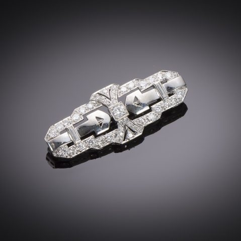 Broche Art déco diamants (environ 1 carat). Travail français vers 1930.