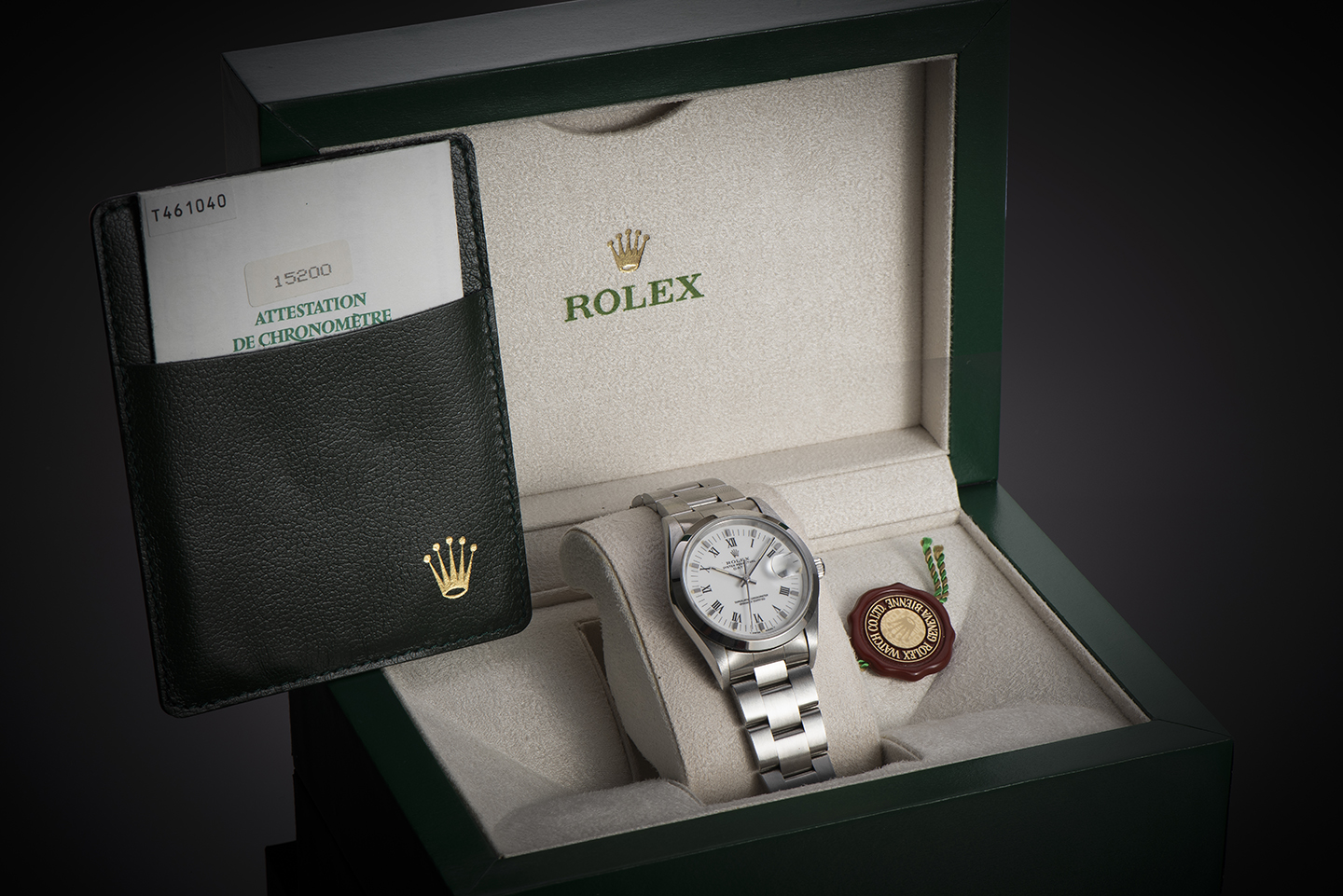 Montre Rolex Oyster Perpetual Date (full set : certificat d’origine, écrin…)-1