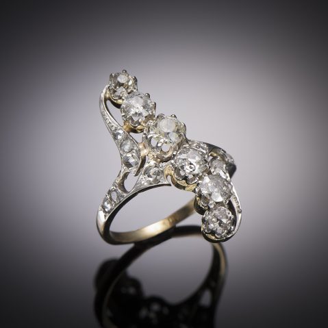 Bague vers 1900 diamants (1,5 carat). Travail français.