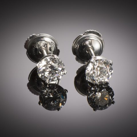 Boucles d’oreilles diamants (1,40 carat – Certificats GIA – E VS2)
