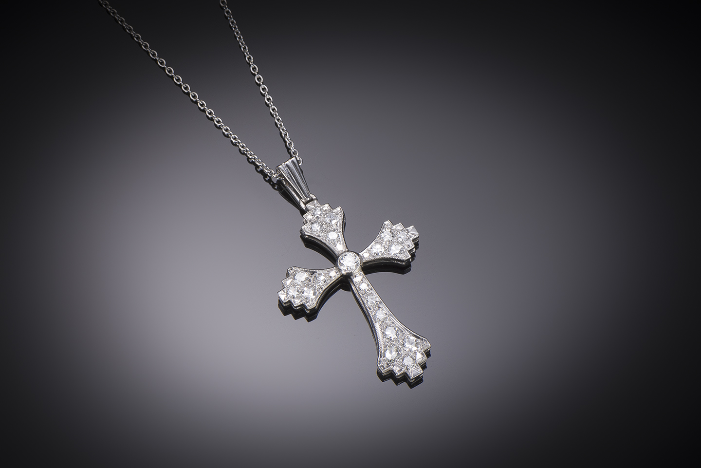 Croix Art Déco diamants et sa chaîne-1