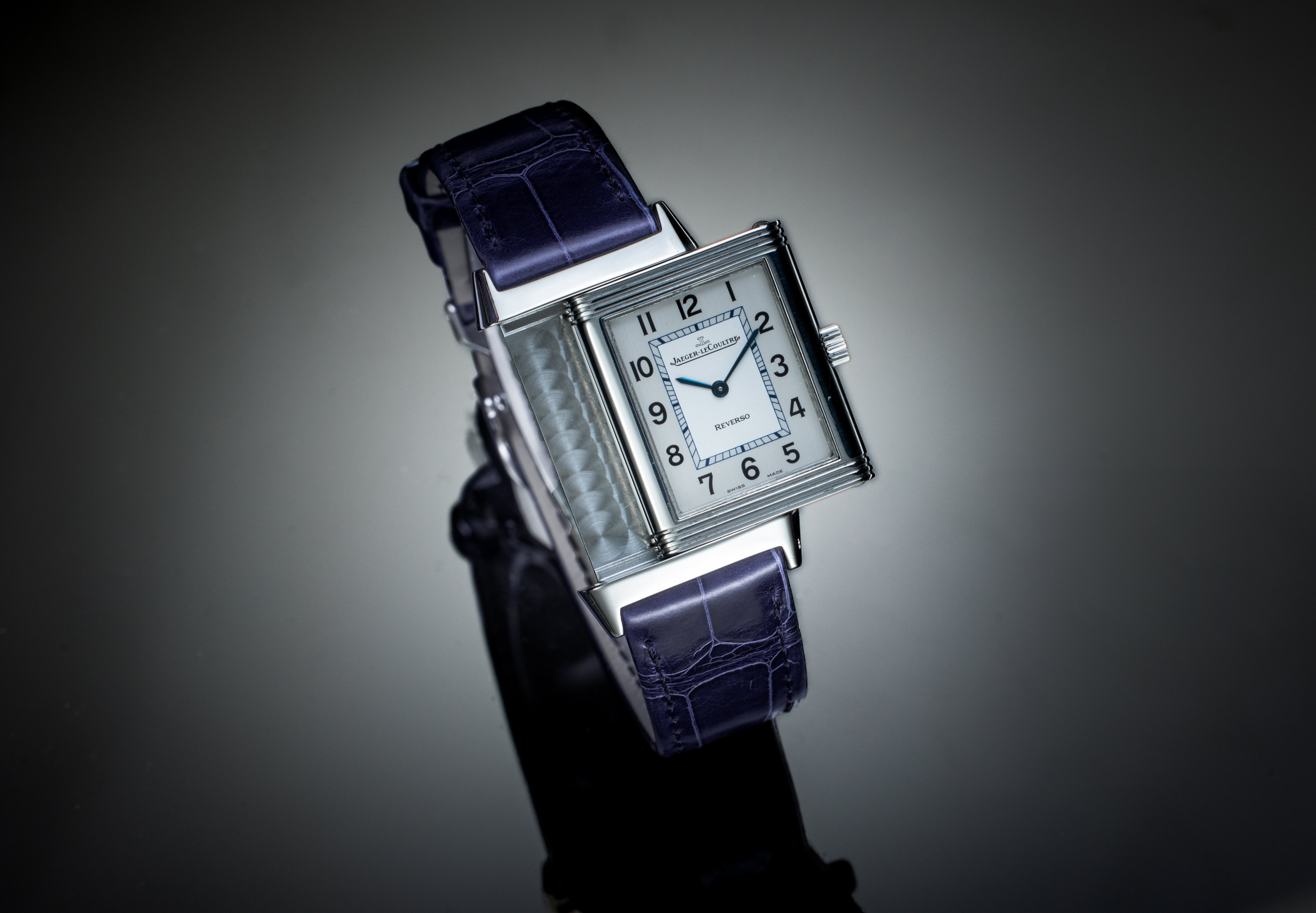 Montre Jaeger-LeCoultre Reverso classique-1