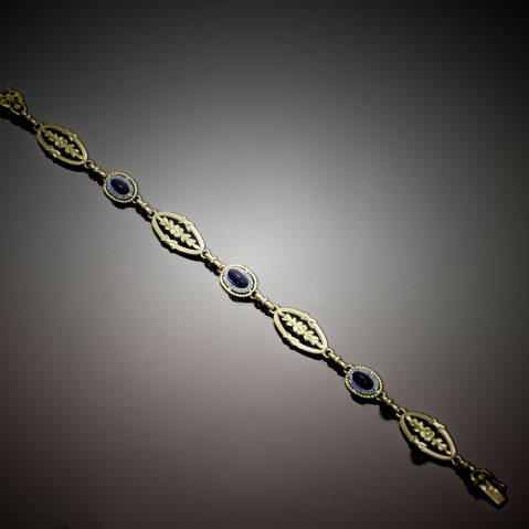 Bracelet fin XIXe siècle saphirs cabochon et diamants