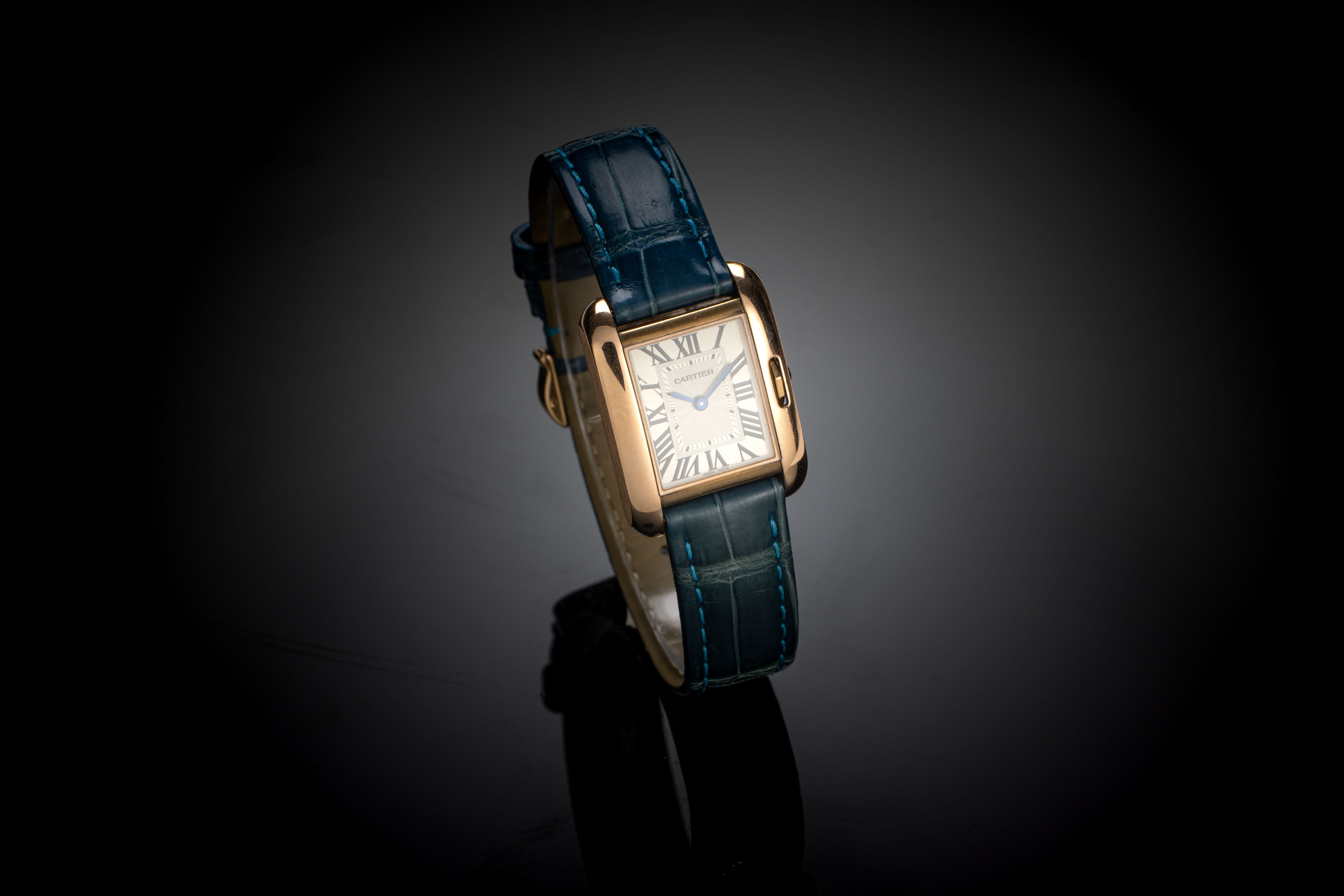 Montre Cartier Tank Anglaise or rose – Full set (papiers d’origine + écrin)-1