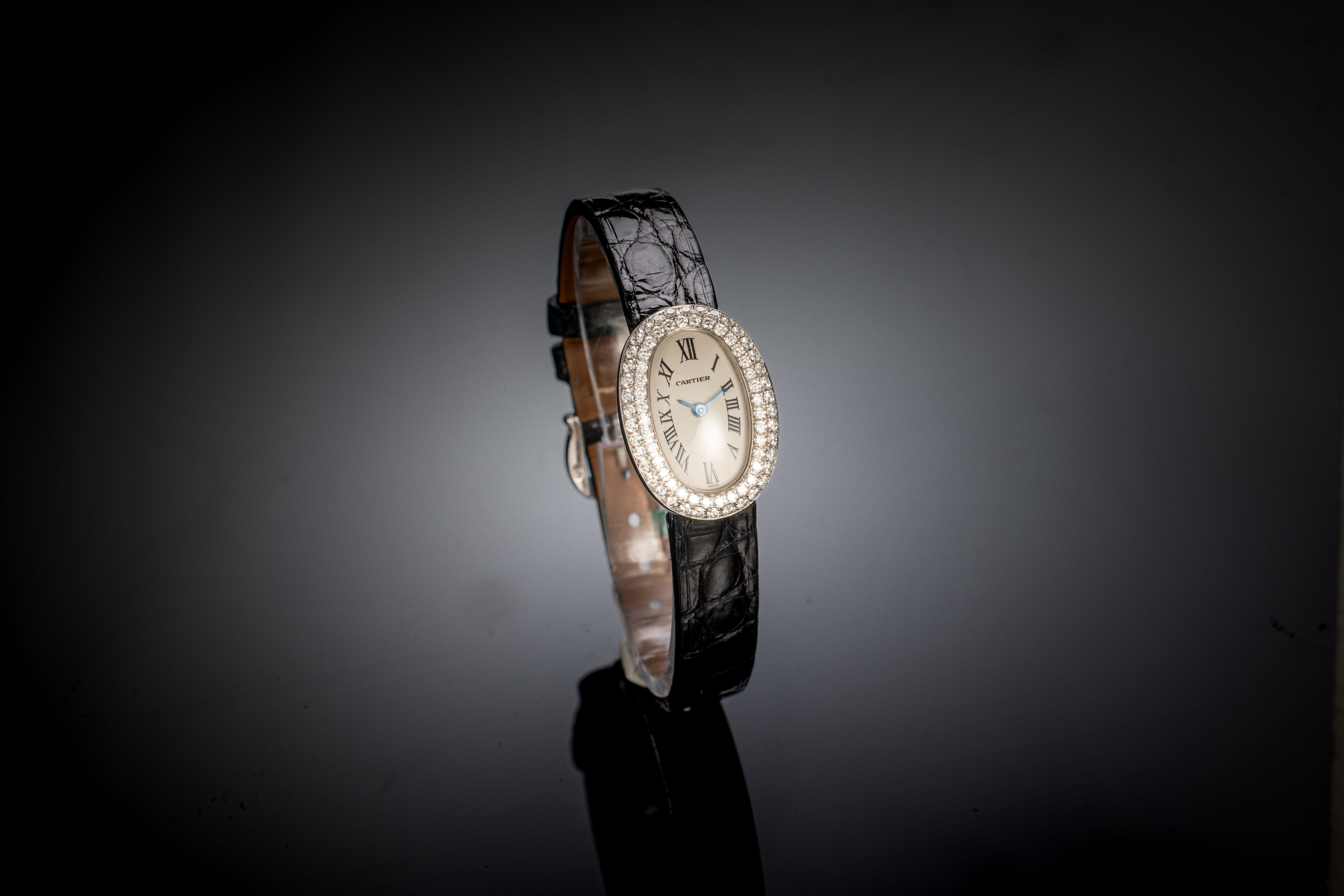 Montre Cartier Mini Baignoire diamants or gris-1