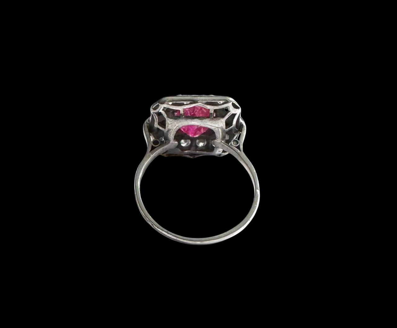Bague Art déco rubis non chauffé 3,34 carats (examen Laboratoire Français de Gemmologie) diamants-2