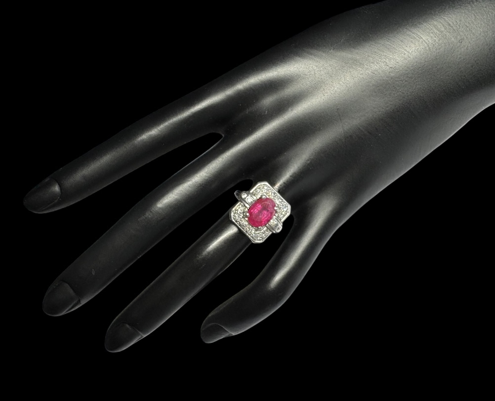 Bague Art déco rubis non chauffé 3,34 carats (examen Laboratoire Français de Gemmologie) diamants-3