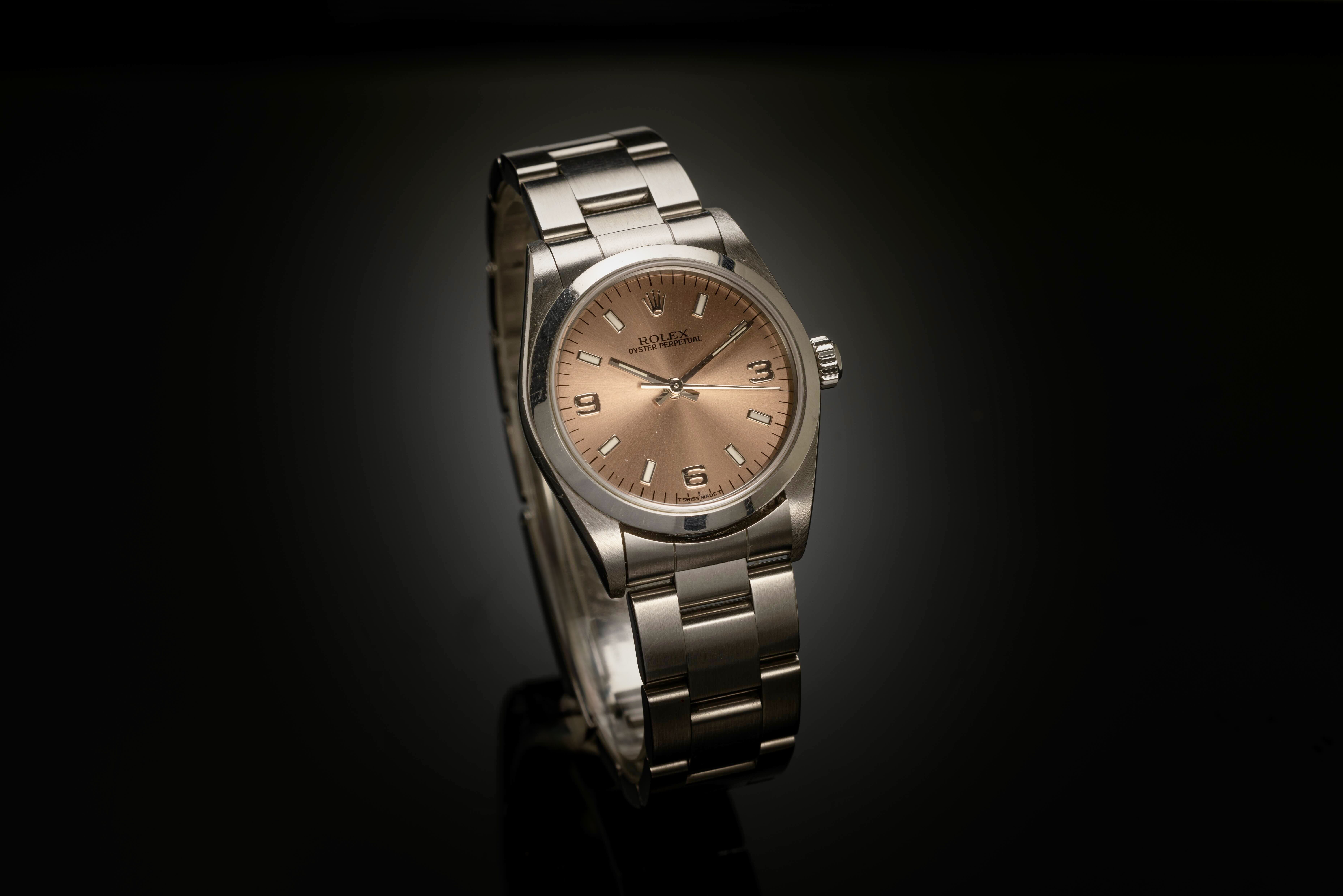 Montre Rolex Oyster Perpetual lady cadran saumon 31 mm-1