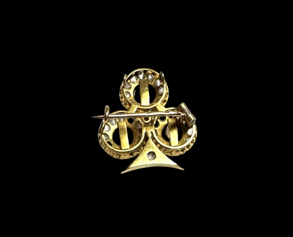 Broche / pendentif trèfle perles fines et diamants. Travail français de la deuxième moitié du XIXe siècle.-2