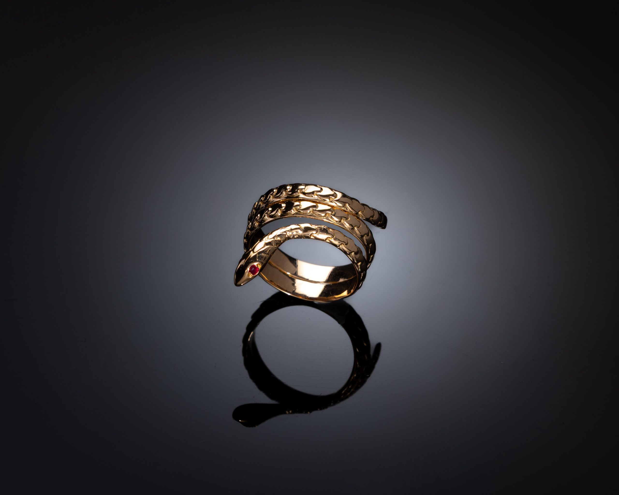 Bague serpent rubis début XXe siècle-1