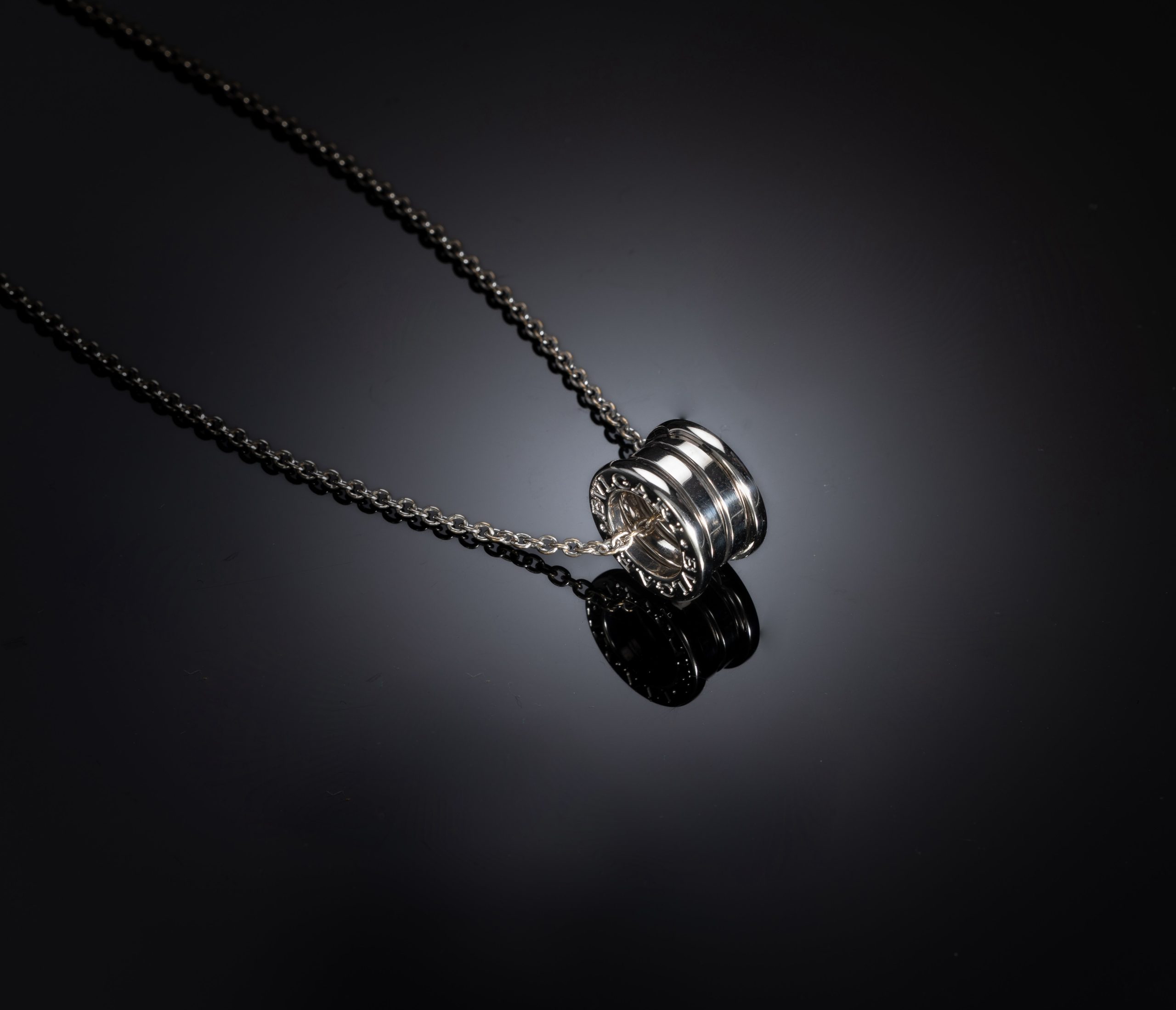 Collier Bulgari Collection B.Zero1 en or blanc-1