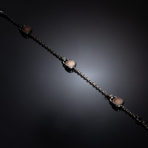 Bracelet Poiray opales roses et diamants