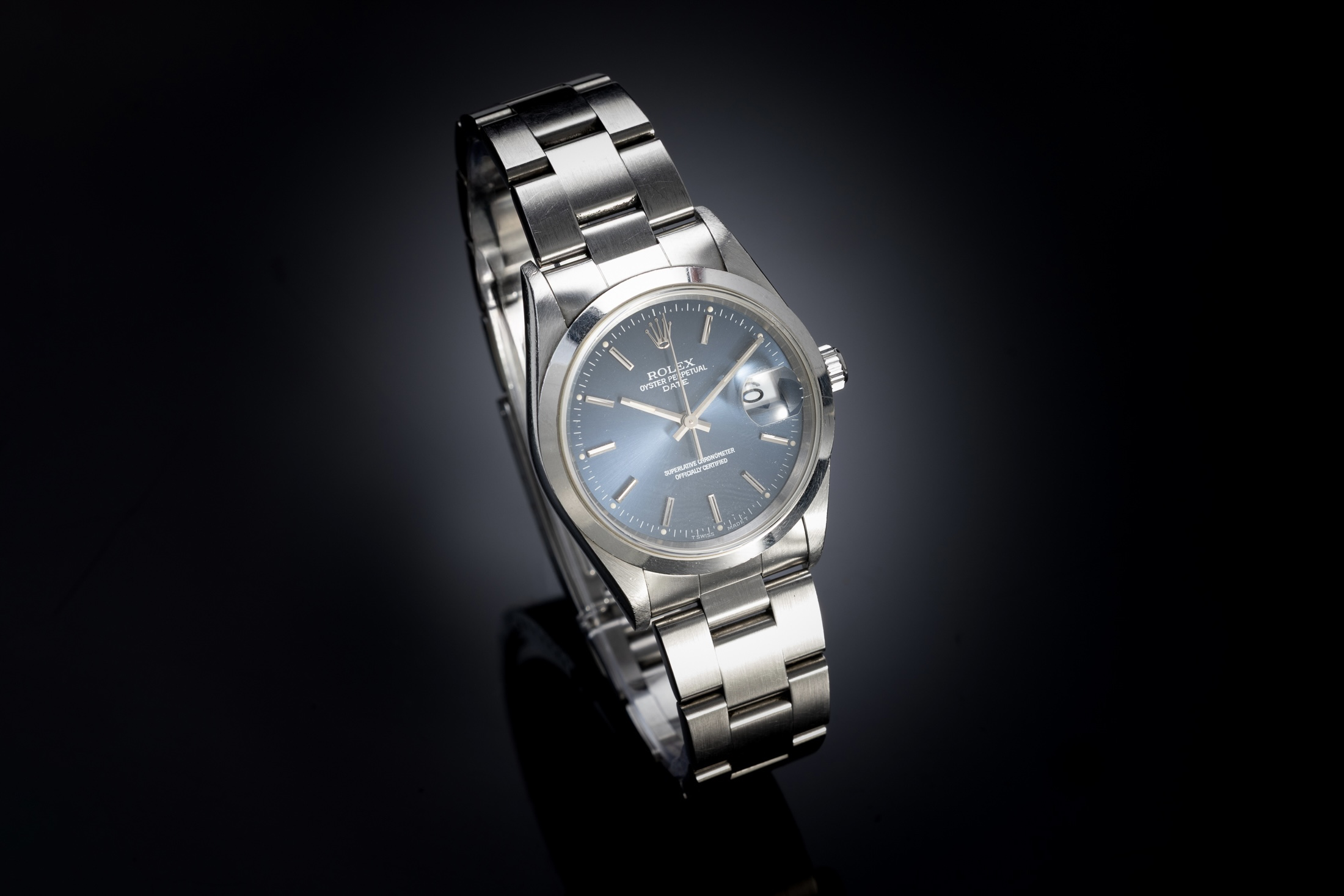 Montre Rolex Oyster Perpetual Date cadran bleu-1
