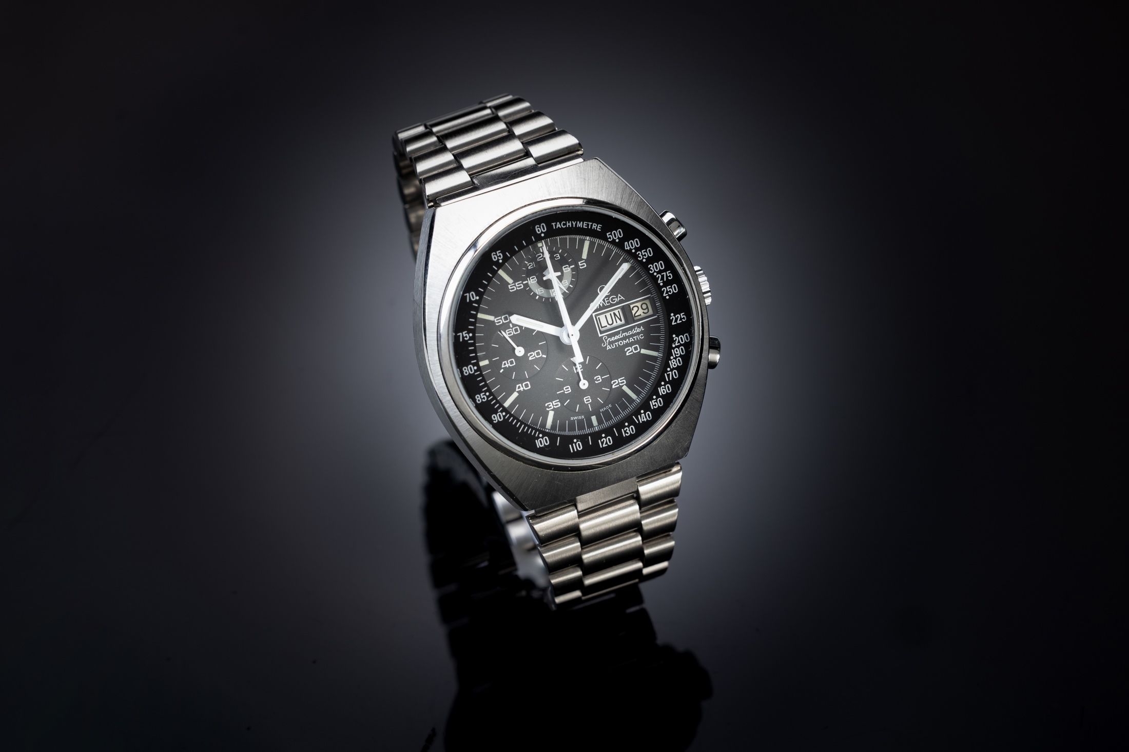 Montre Omega Speedmaster Mark IV avec son écrin-1