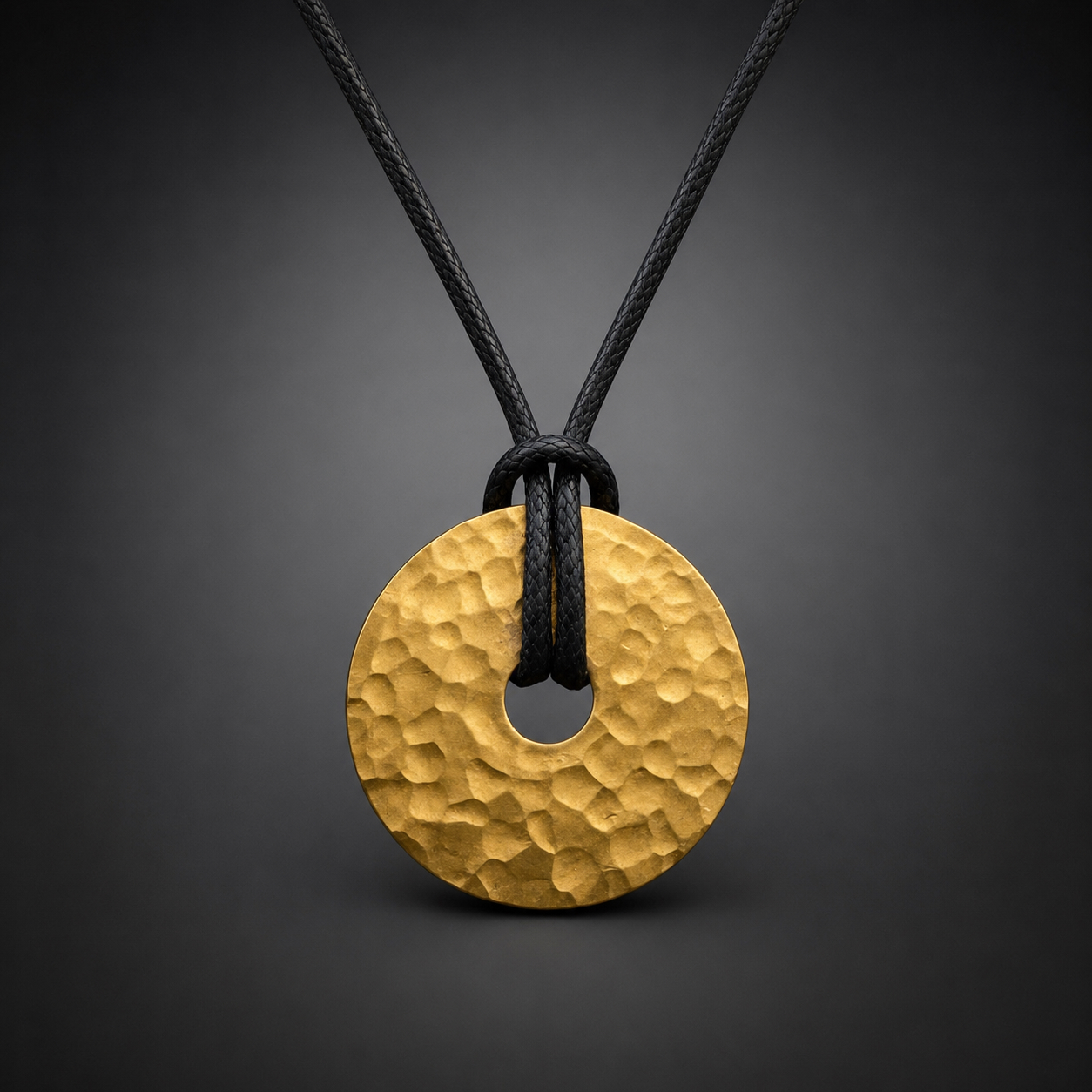 Pendentif Dinh Van PI 35 mm or jaune 24 carats-1