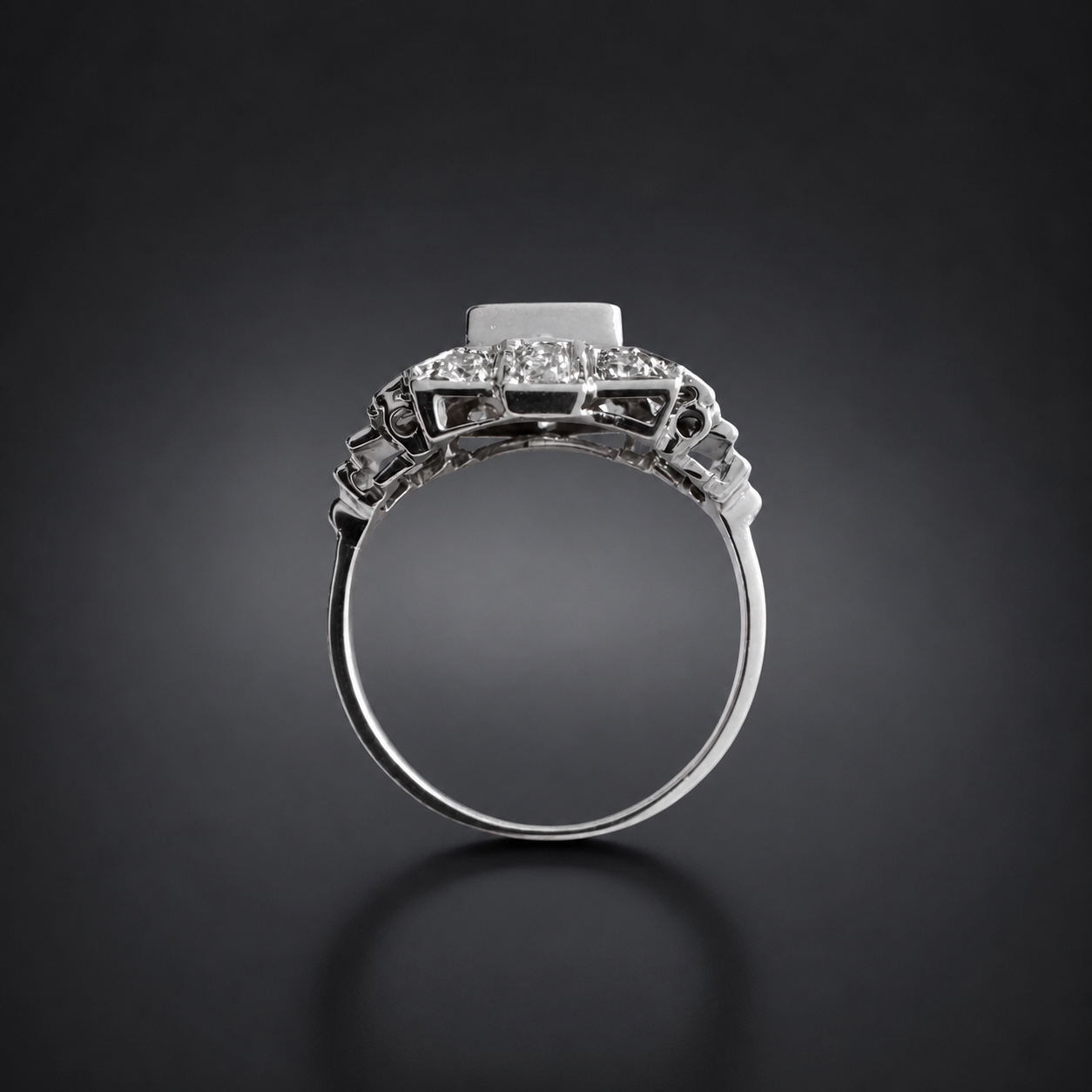 Bague Art déco à gradins diamants taille ancienne (environ 1 carat)-2