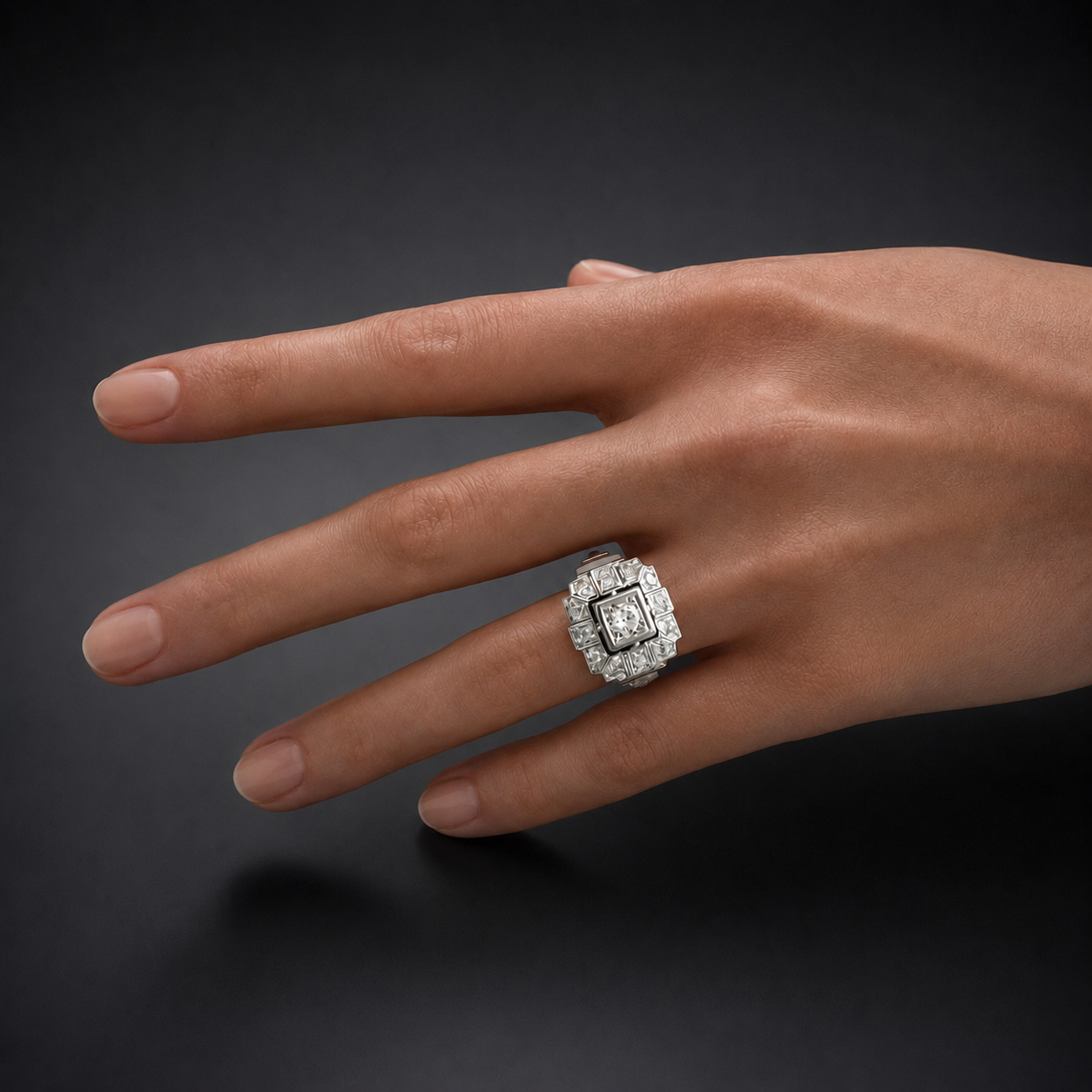 Bague Art déco à gradins diamants taille ancienne (environ 1 carat)-3