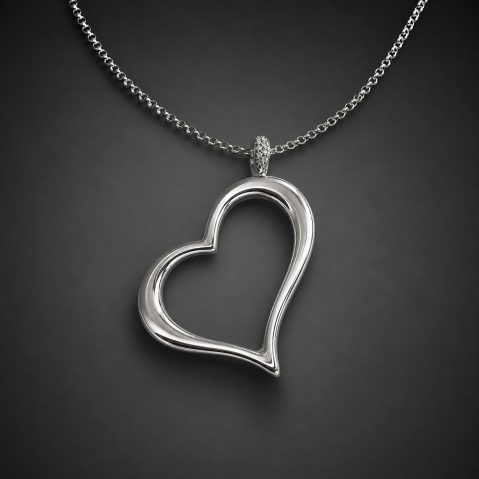 Pendentif et sa chaîne Piaget diamants