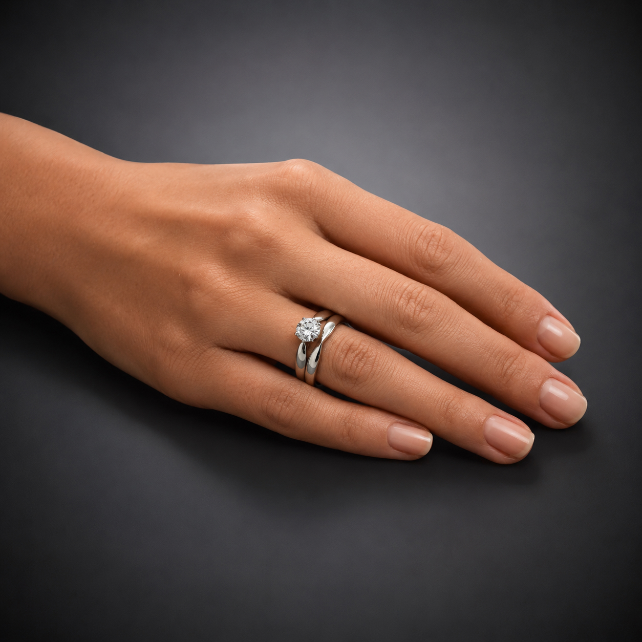 Solitaire Tiffany diamant (0,80 carat – F VS2 – certificat) avec son alliance en platine-3